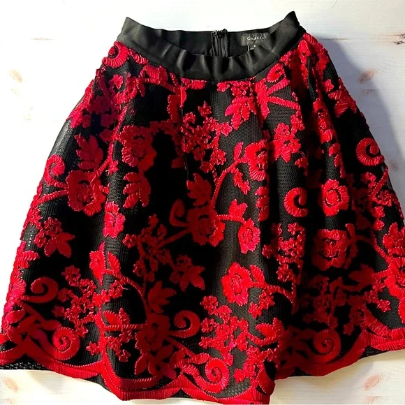 RIBBON embroidered Red Floral Skirt - Picture 2 of 10